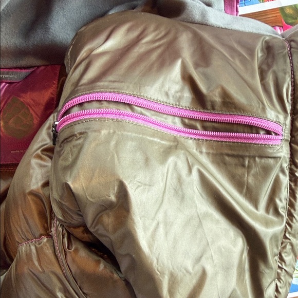 Stio Hometown Goose down Hooded Ski Snow Winter Jacket coat. Medium - Picture 6 of 9